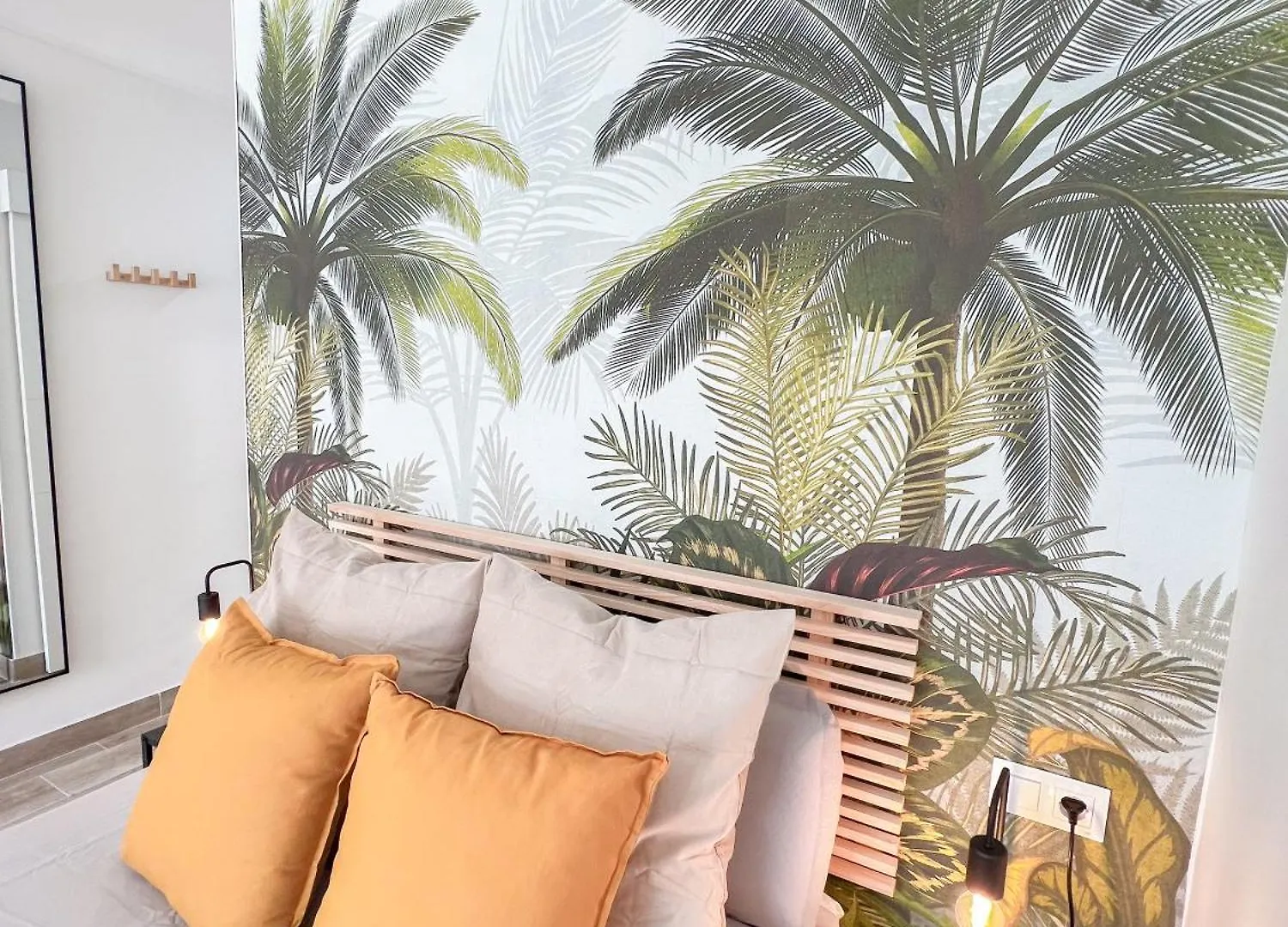 Bright Studio Plaza Andalucia Torremolinos Apartment